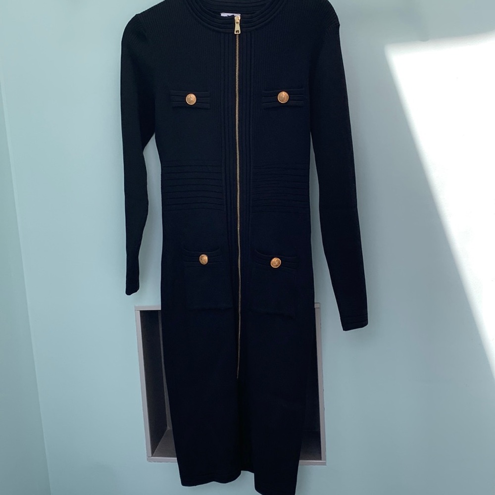 Sweater dress with gold detailing